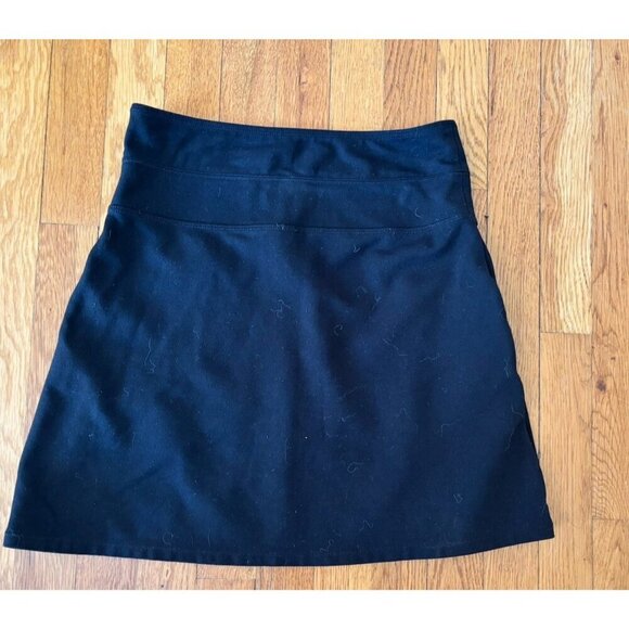 Athleta Womens Size 2 Black Athletic Skirt Triple Zipper Trim Side Zip Stretch - Picture 2 of 3